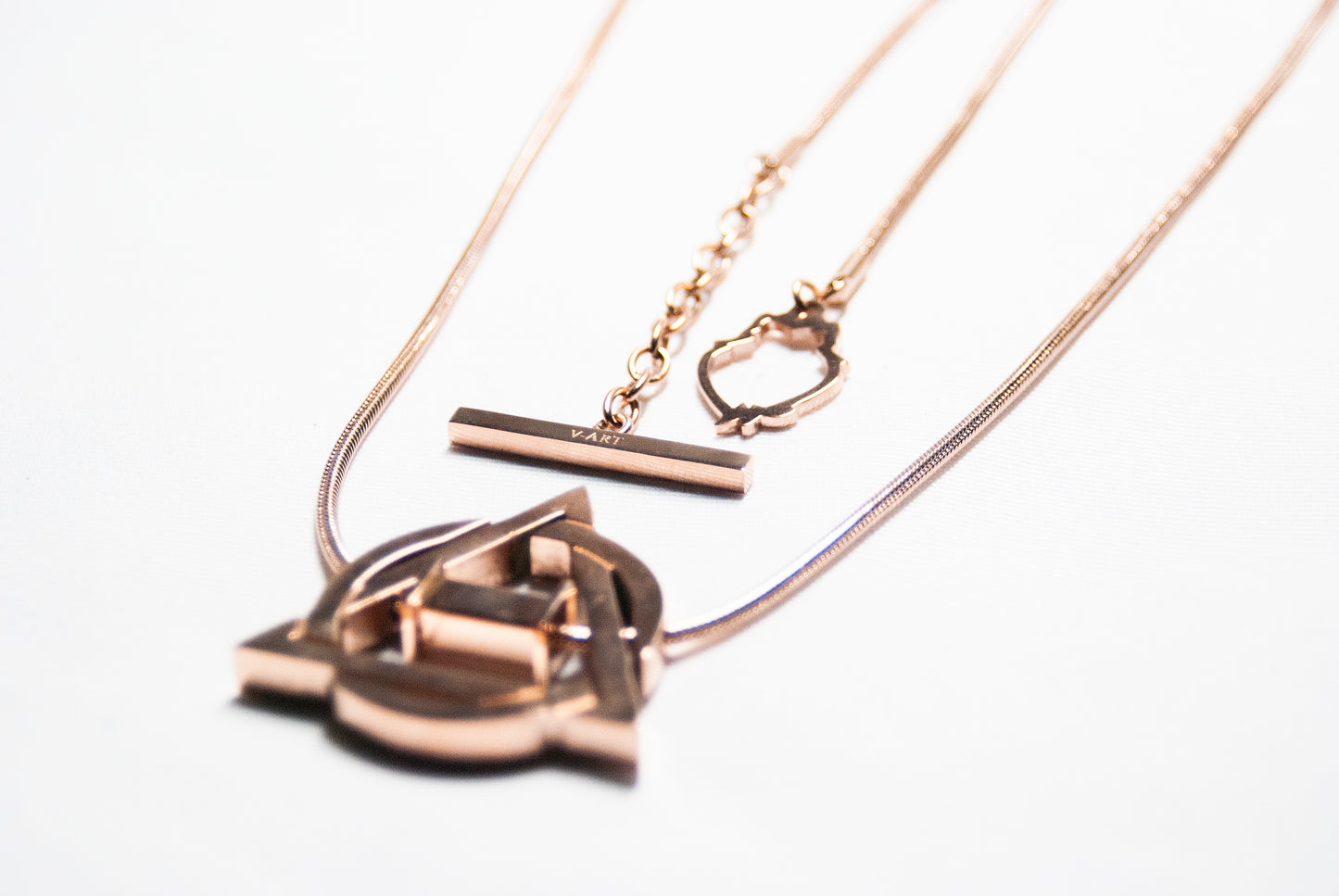 **PRE-ORDER** Therian Necklace: Rose Gold Jewellery