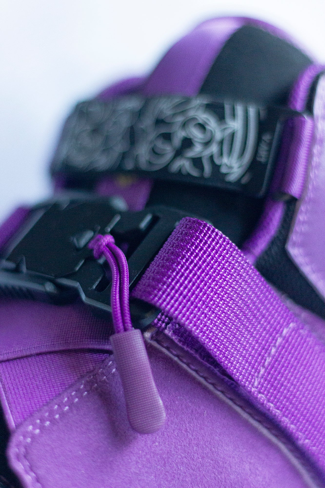 **PRE-ORDER** Wolf Paw V1 - Tiro Purple Shoes